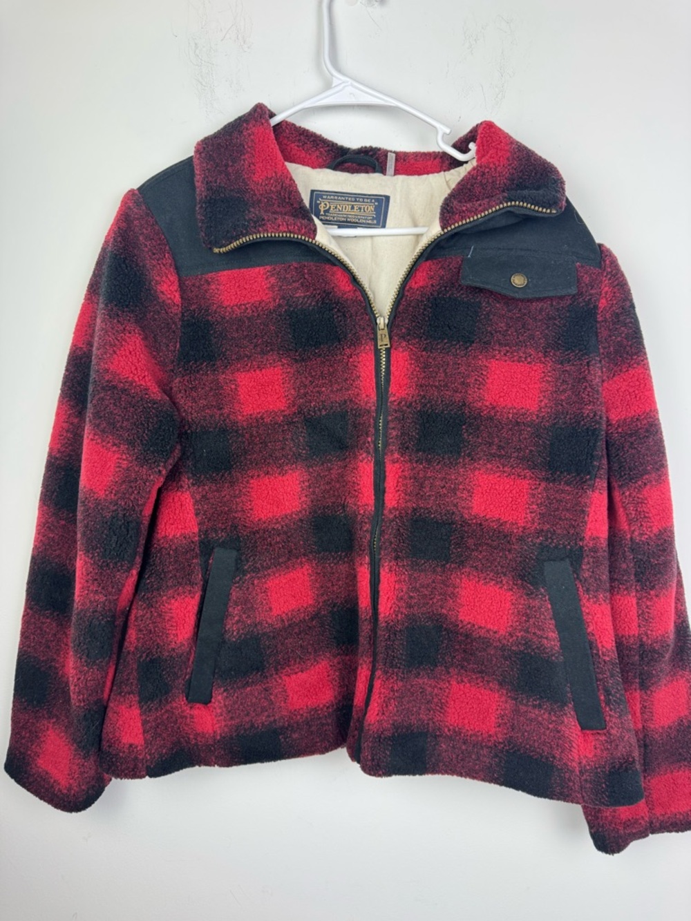 Pendleton Red and Black Buffalo Check Plaid Flannel Sherpa Jacket Size Large
